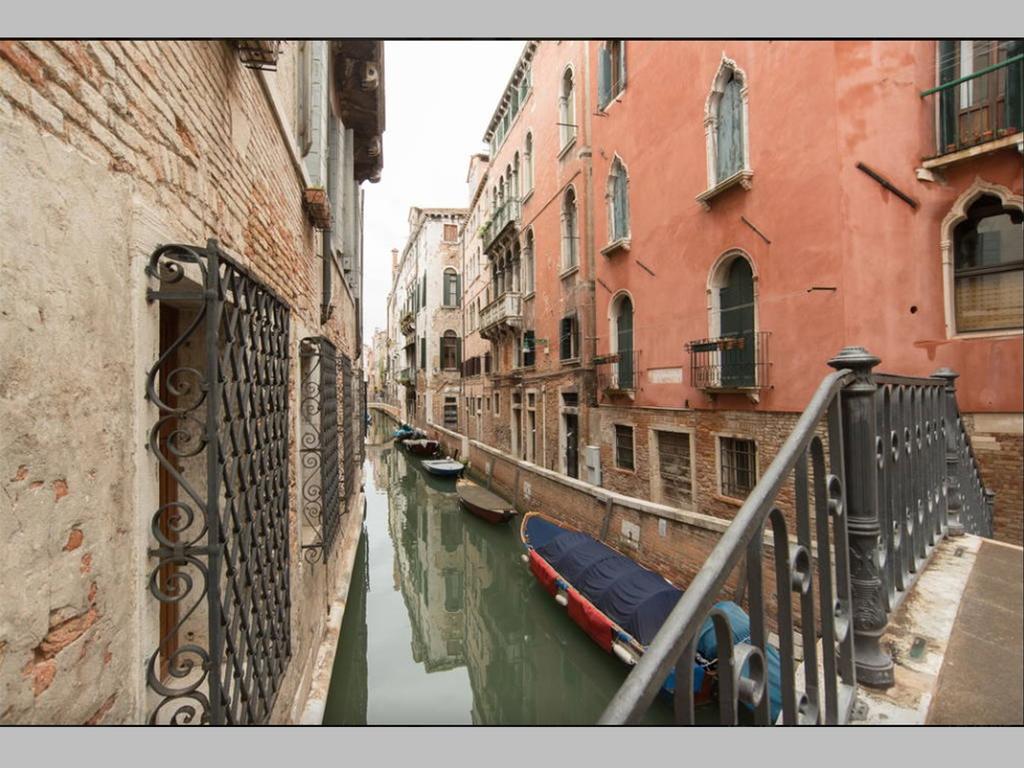 Balcone Sul Canale Venice Exterior photo